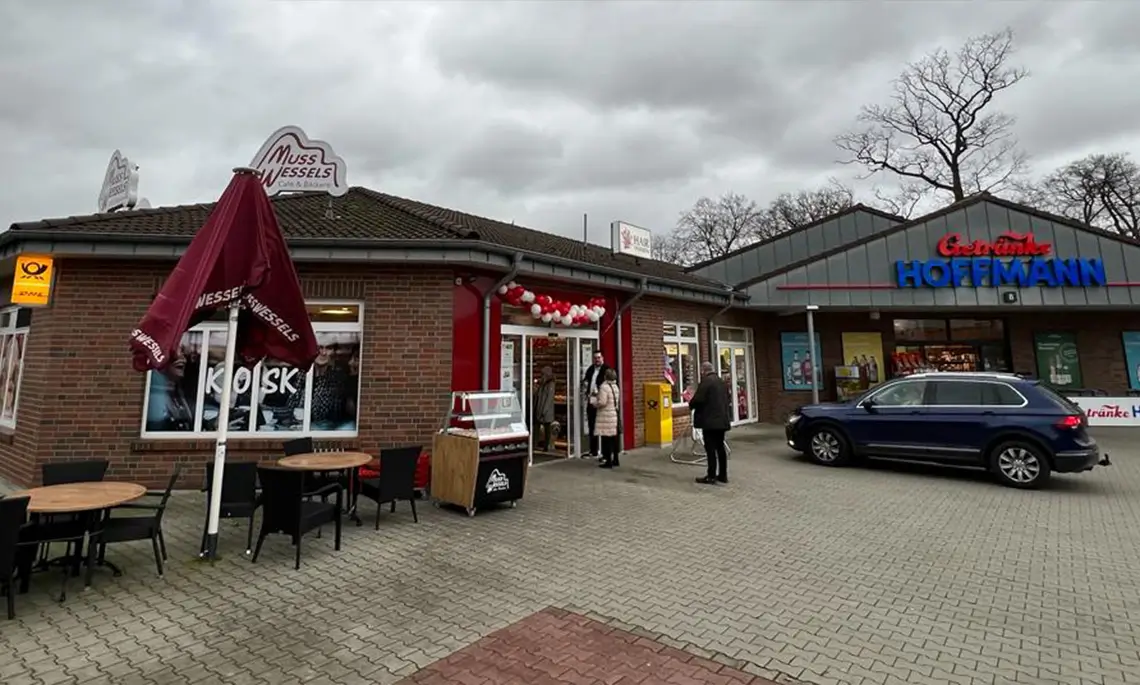 An der Meppener Straße 8 in Geeste-Dalum, direkt neben Getränke Hoffmann, befindet sich der neue Stadtkiosk (Foto: Matthias Brüning)