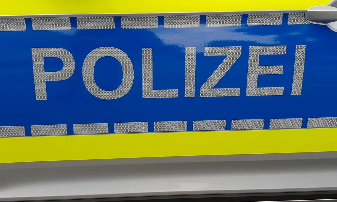 Dankern – Zeugen nach Diebstahl aus einer Verkaufsbude gesucht