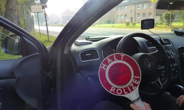 Meppen – Polizei kontrolliert Tuning- und Poserszene