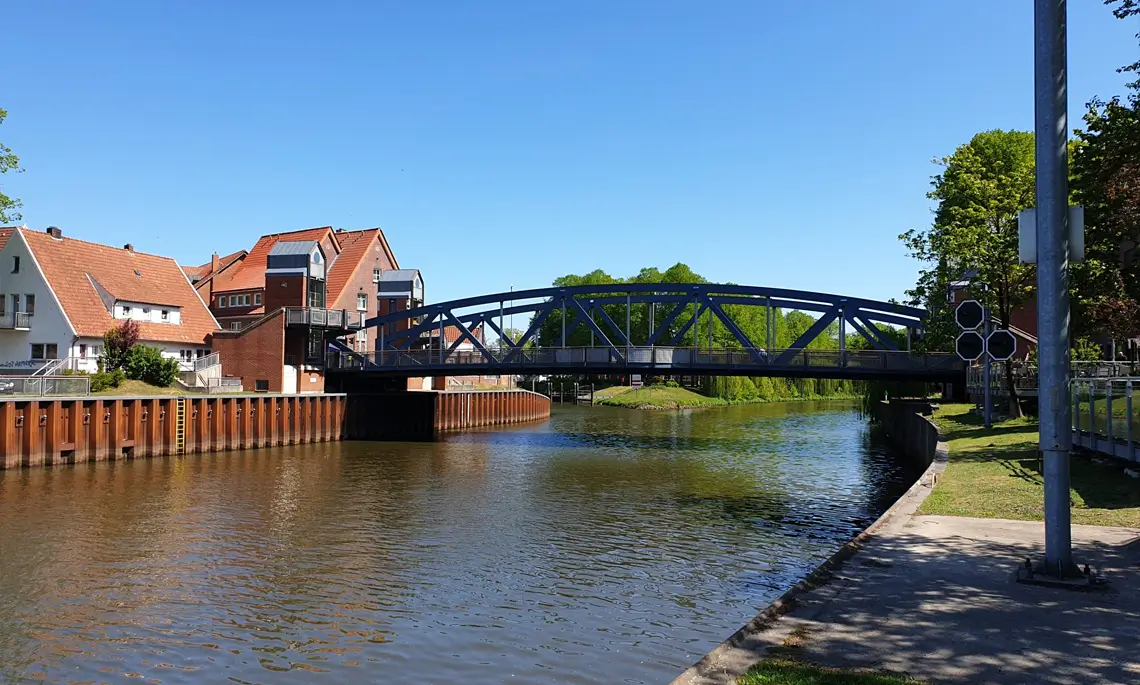 Probebetrieb der Hase-Hubbrücke Meppen am Donnerstag