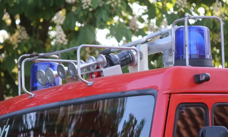 Wietmarschen – Feuerwehr löscht Pkw-Brand in der Straße “An der Alexishütte”