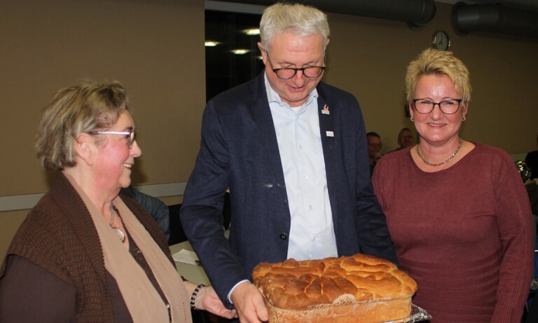 Lingen – Olympia Laxtens einzigartiges Tombola-Duo peilt einen neuen Rekord an