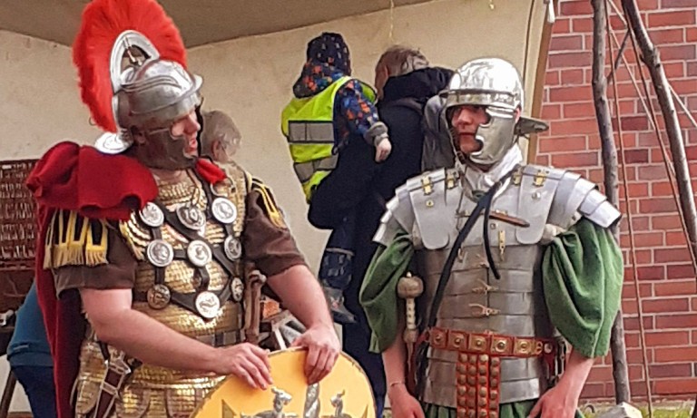 Quo vadis, Legio XIX? - Römische Legionäre schlagen ihr Lager an der ...