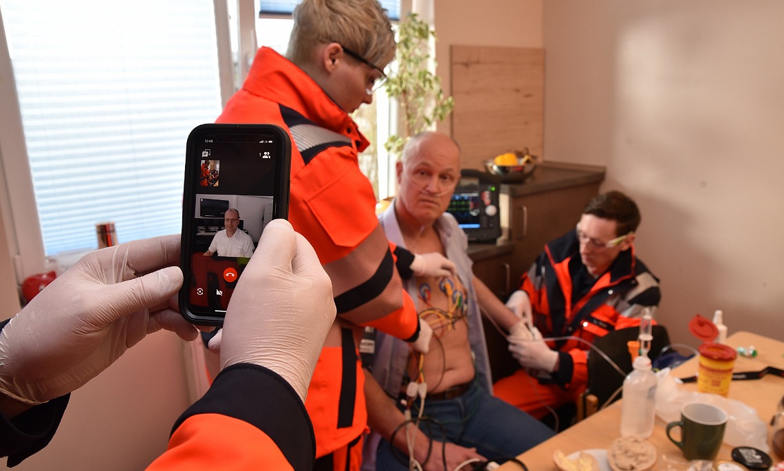 Niedersachsens zweiter Standort für Telenotärzte entsteht in der Leitstelle Ems-Vechte