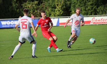 Ergebnisse des 16. Spieltags in der Bezirksliga Weser-Ems – Altenlingen verliert knapp bei Tabellenführer Eintracht Nordhorn