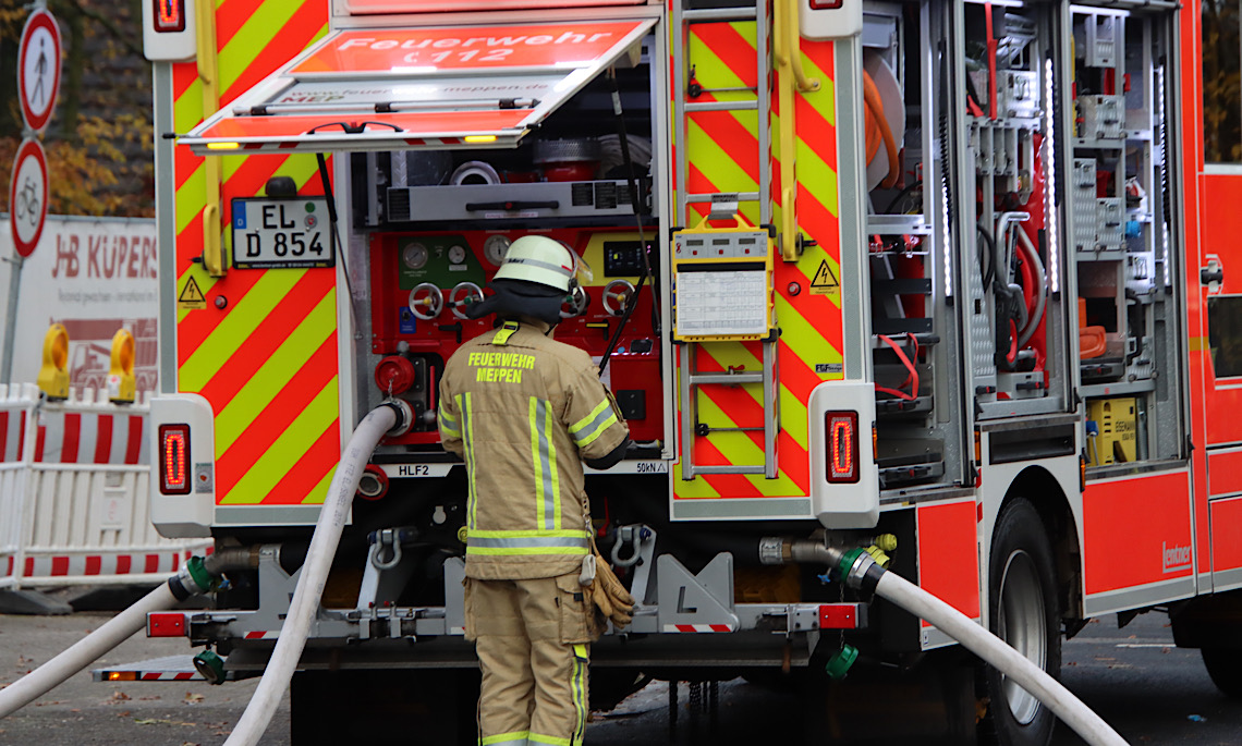Der Maschinist sorgte für ausreichend Druck auf den Schlauchleitungen