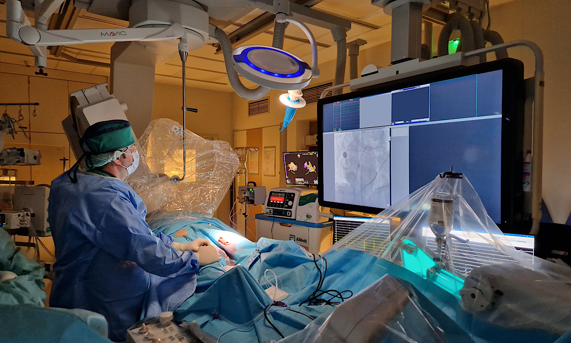 Stromstöße gegen Herz-Rhythmus-Störungen – Neue Behandlungsmethode im Krankenhaus Ludmillenstift