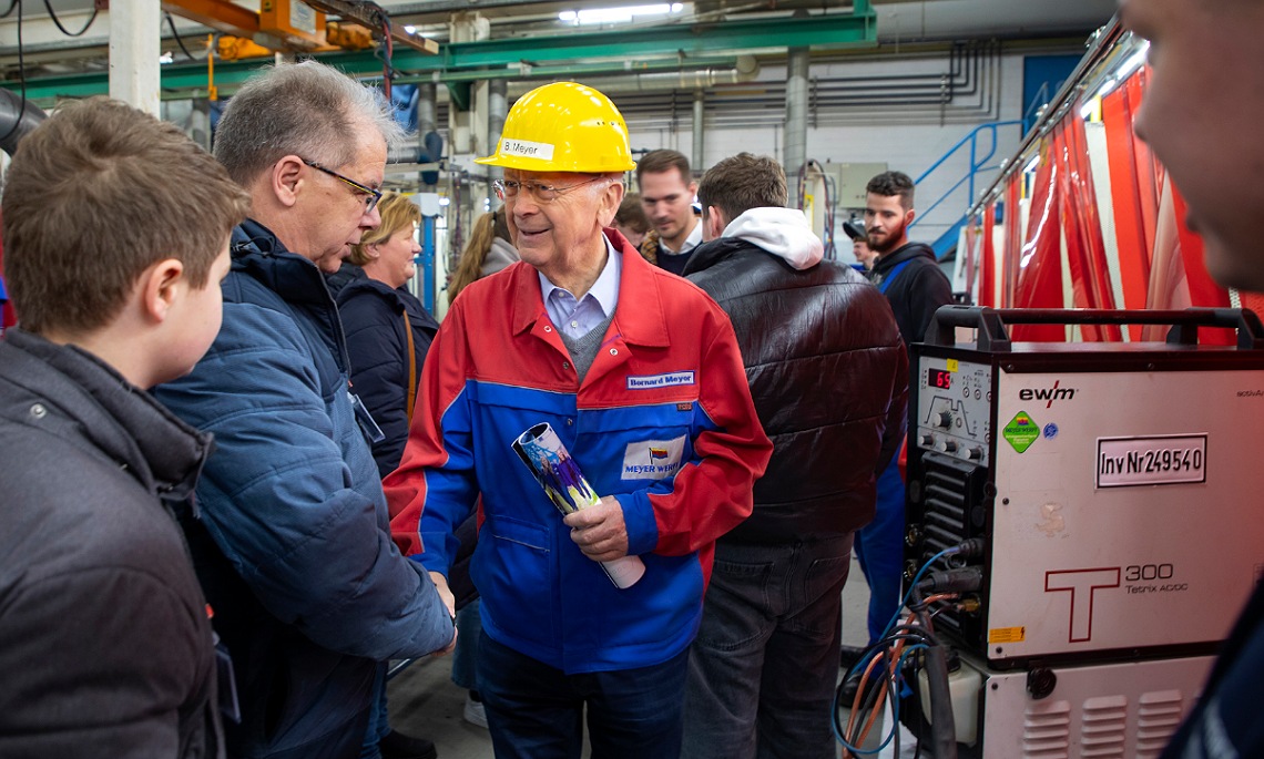 MEYER WERFT: Abend der Ausbildung ein voller Erfolg