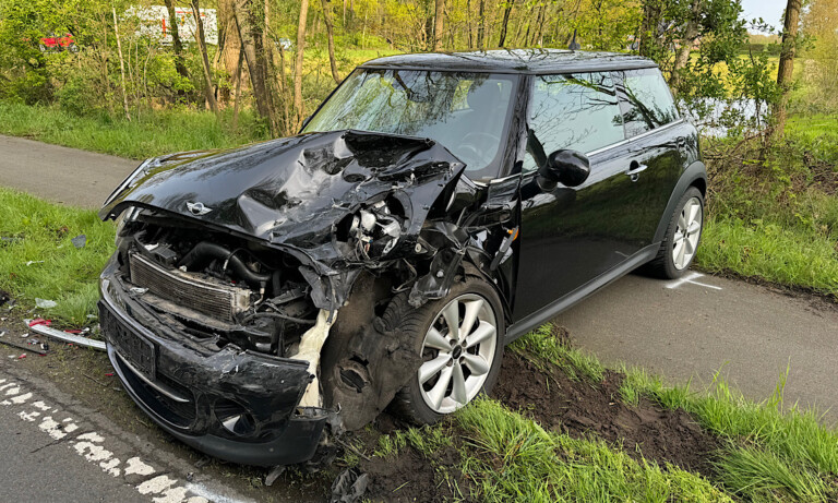 5 VERLETZTE NACH KOLLISION AUF L60 ZWISCHEN LINGEN UND LANGEN