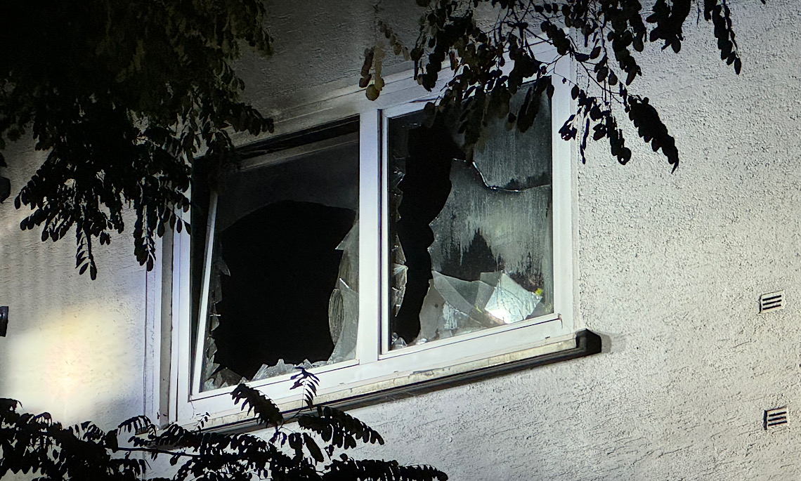 Lingen – Feuerwehr löscht Brand in Mehrfamilienhaus