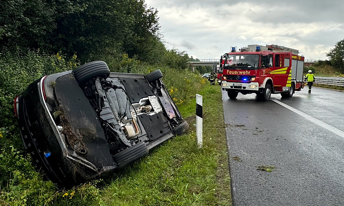 Geeste – Pkw überschlägt sich auf A31