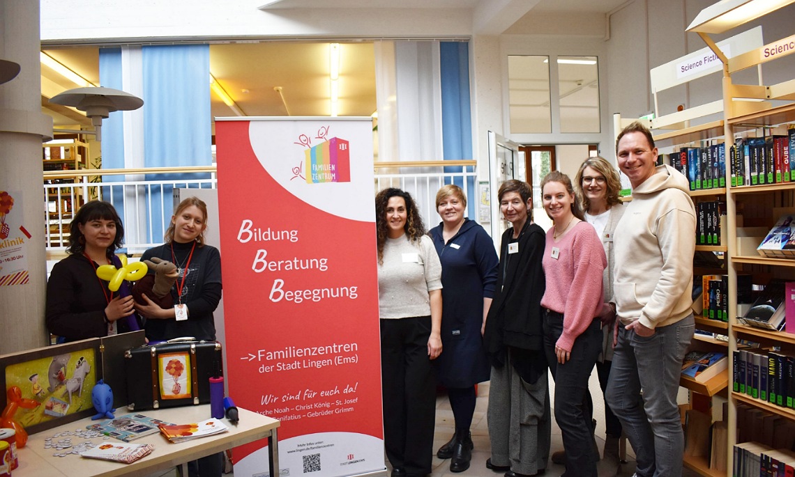 Lingen – Bücherbörse unterstützt Lesefreude und Lachen im Krankenhaus