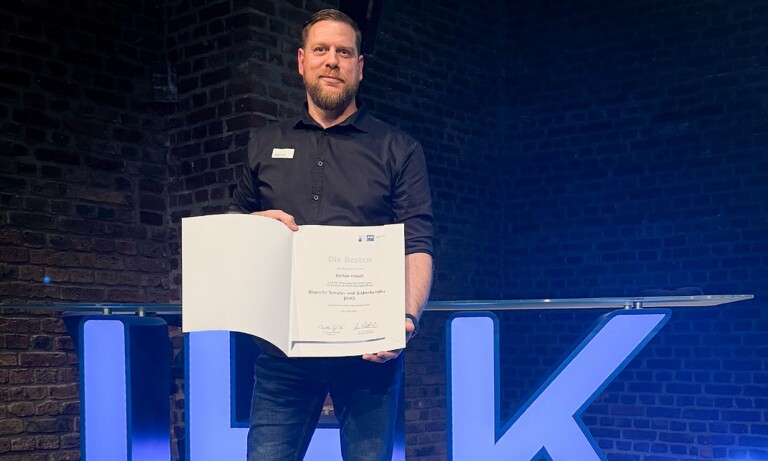 Ausbildung zur Schutz- und Sicherheitskraft: BGZ-Mitarbeiter Stefan Haupt in Köln ausgezeichnet