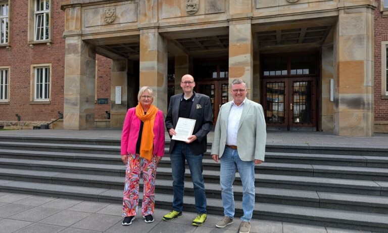 Neuer Vertrag für alle Kindertagesstätten des DRK in Nordhorn unterzeichnet