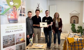 Willkommen in der Lingener Innenstadt: OB Dieter Krone begrüßt Startup „KleinLeni“