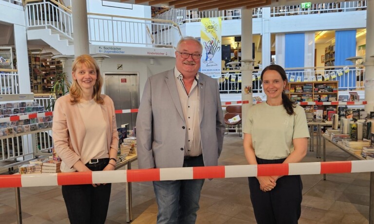 Lingen – Julius-Club 2025 startet mit Live-DJ und vielen Lesefans