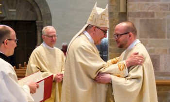 Torsten Pastor zum Priester geweiht – 37-Jähriger bleibt als Kaplan in Haren