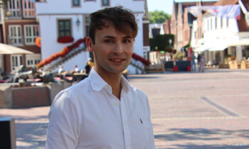 Sänger Christopher Held bei „Immer wieder sonntags“ im TV