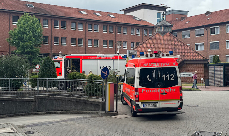 Meppen – Feuerwehreinsatz in Tiefgarage von Krankenhaus