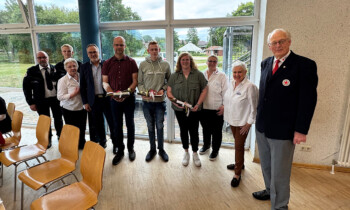 DRK ehrt 160000. Blutspender in Meppen