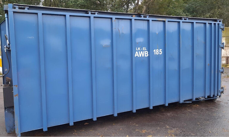 Dörpen – 16 Container von Betriebsgelände entwendet 