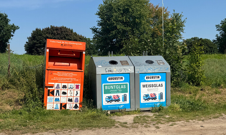 Meppen – Hakenkreuze an Altkleidercontainer geschmiert