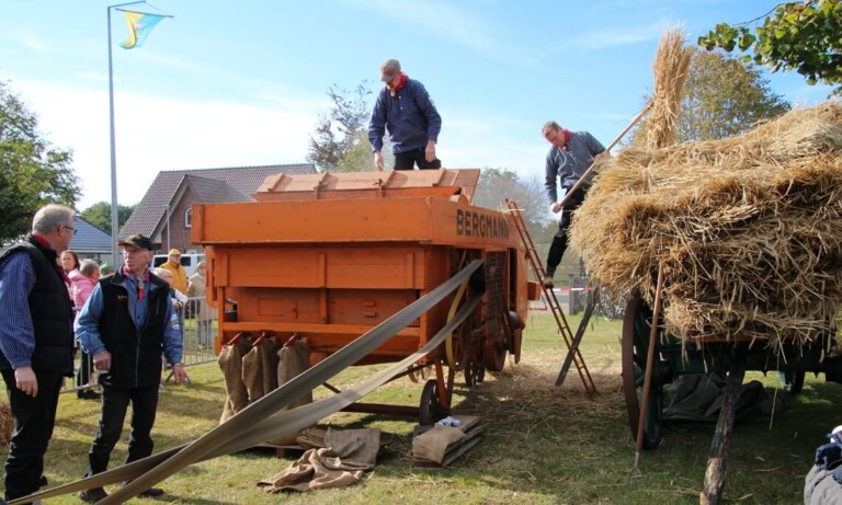 Großes Erntedankfest mit historischem Festumzug in Altenberge am 5. Oktober