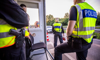 Mutmaßlicher Drogenhändler bei Grenzkontrolle an B402 festgenommen