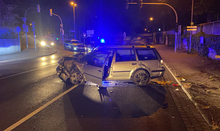Meppen – Betrunkener verunfallt auf Hasebrinkstraße