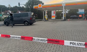 Meppen – Shell Tankstelle an Haselünner Straße am Morgen gesperrt