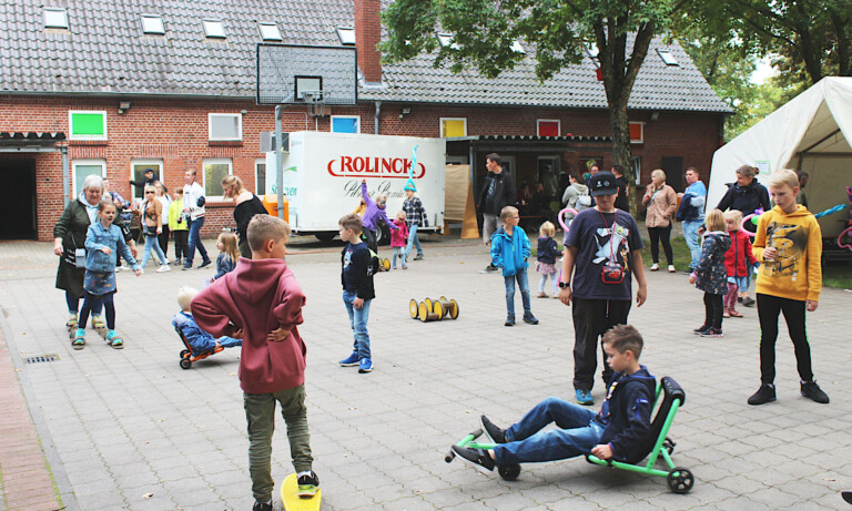 Weltkindertagsfest in Nordhorn – Kinderrechte als „Bausteine für Demokratie“