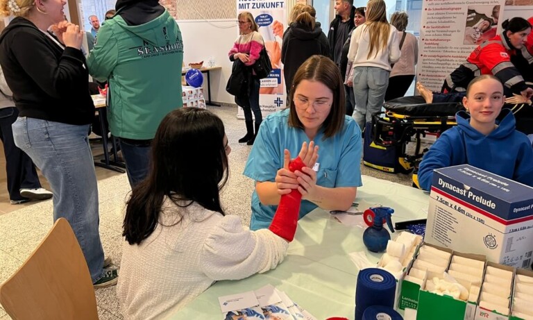 Ausbildungsbörse im Marien Hospital in Papenburg