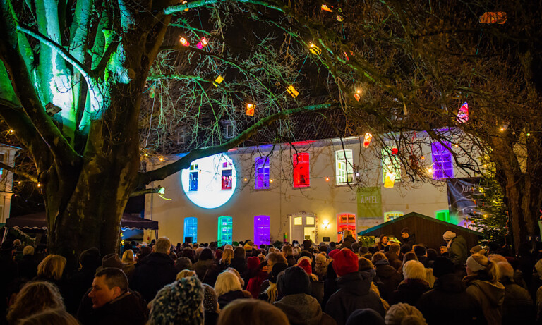 Lingen – Illuminarium – Künstlerischer Weihnachtsmarkt mit Kunsthandwerk