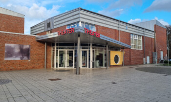 Lisa Feller kommt nach Meppen: Schlagfertige Comedy mit ihrem neuen Programm „Schön für dich!“