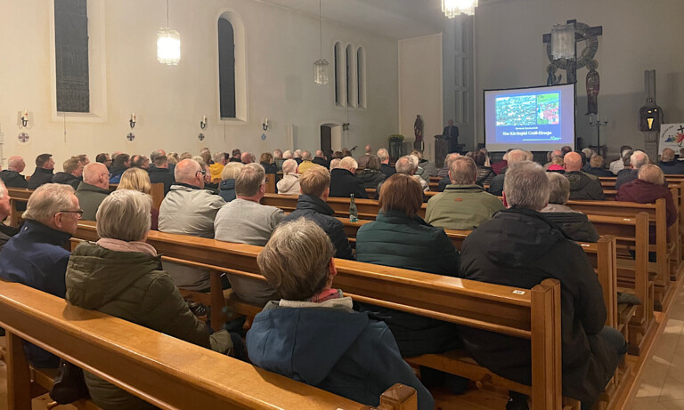 Geeste – Vortrag des Kirchenhistorikers Dr. Hermann Queckenstedt nahm Besucher mit auf spannende Zeitreise