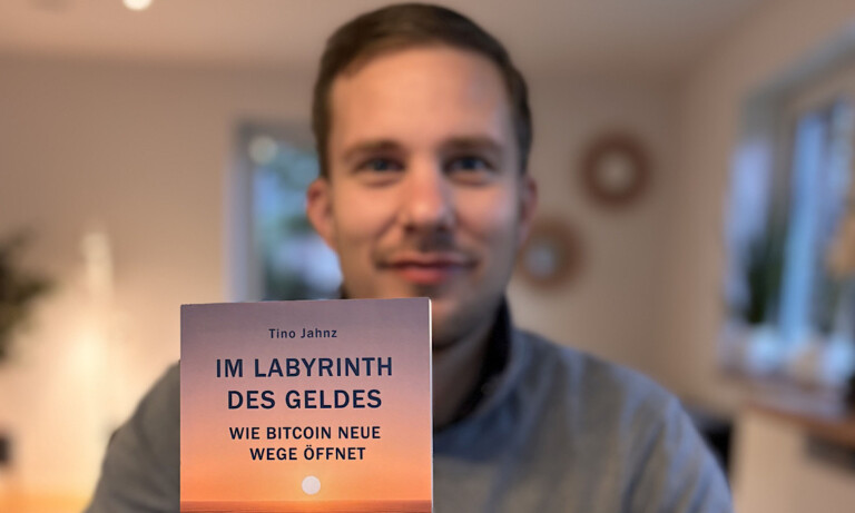 “Im Labyrinth des Geldes“ – Lesung und Gespräch mit Tino Jahnz in der Lingener Stadtbibliothek