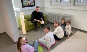 (Vor-)Lesen verbindet – Meppener Overbergschule und Gymnasium Marianum bringen junge Menschen zusammen
