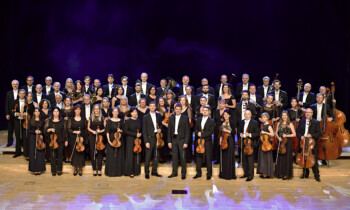 Feierlicher Neujahrsauftakt im Theater Meppen – Mit schwungvollen Klängen ins neue Jahr