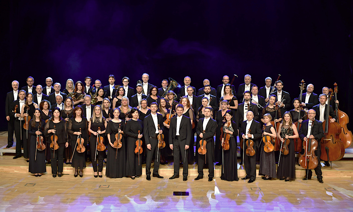 Feierlicher Neujahrsauftakt im Theater Meppen – Mit schwungvollen Klängen ins neue Jahr