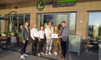 OB Krone besucht neues R-Café am Alten Hafen in Lingen