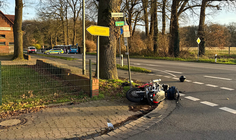 Lingen – 27-jähriger Motorradfahrer bei Kollision mit Bus lebensgefährlich verletzt