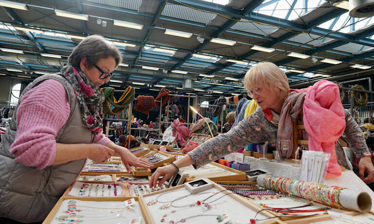 Meppen – Kunsthandwerkermarkt am 22. Februar im Autohaus Kemper