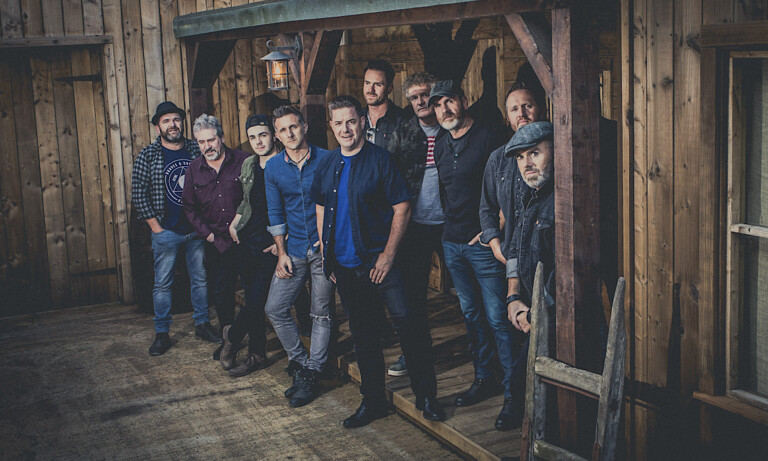 „Take it to the Limit“ – Große Eagles-Bühnenshow gastiert in der Alten Weberei Nordhorn