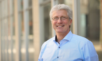 „Die Spur des Silbers“ – Tillmann Bendikowski liest in Lingen