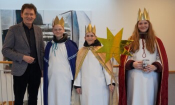 Sternsinger besuchen Lingener Rathaus