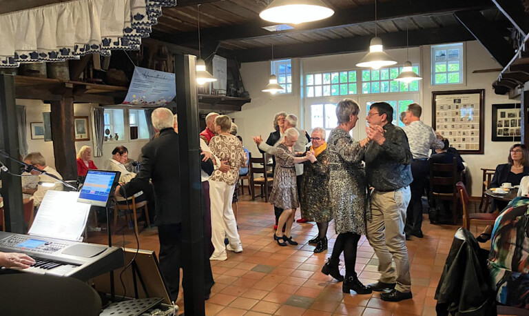 Der Heimatverein Schepsdorf lädt zum Tanz-Karneval ein