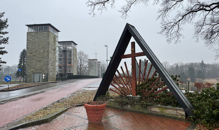 Meppen – Jesus Statue beschädigt – Zeugen gesucht