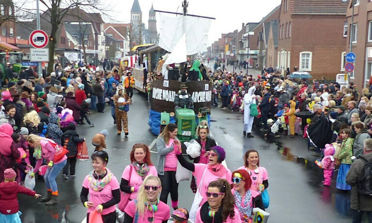 Papenburg – Eingeschränkte Parkmöglichkeiten auf dem Marktplatz während der Karnevalszeit
