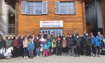 Skispaß in dem Zeugnisferien – Sportjugend Emsland fährt mit 40 Jugendlichen nach Bottrop