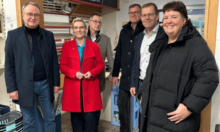 Innovation trifft Tradition: „Use Dörpladen“ in Hebelermeer/Wesuweermoor wird digitaler Vorreiter